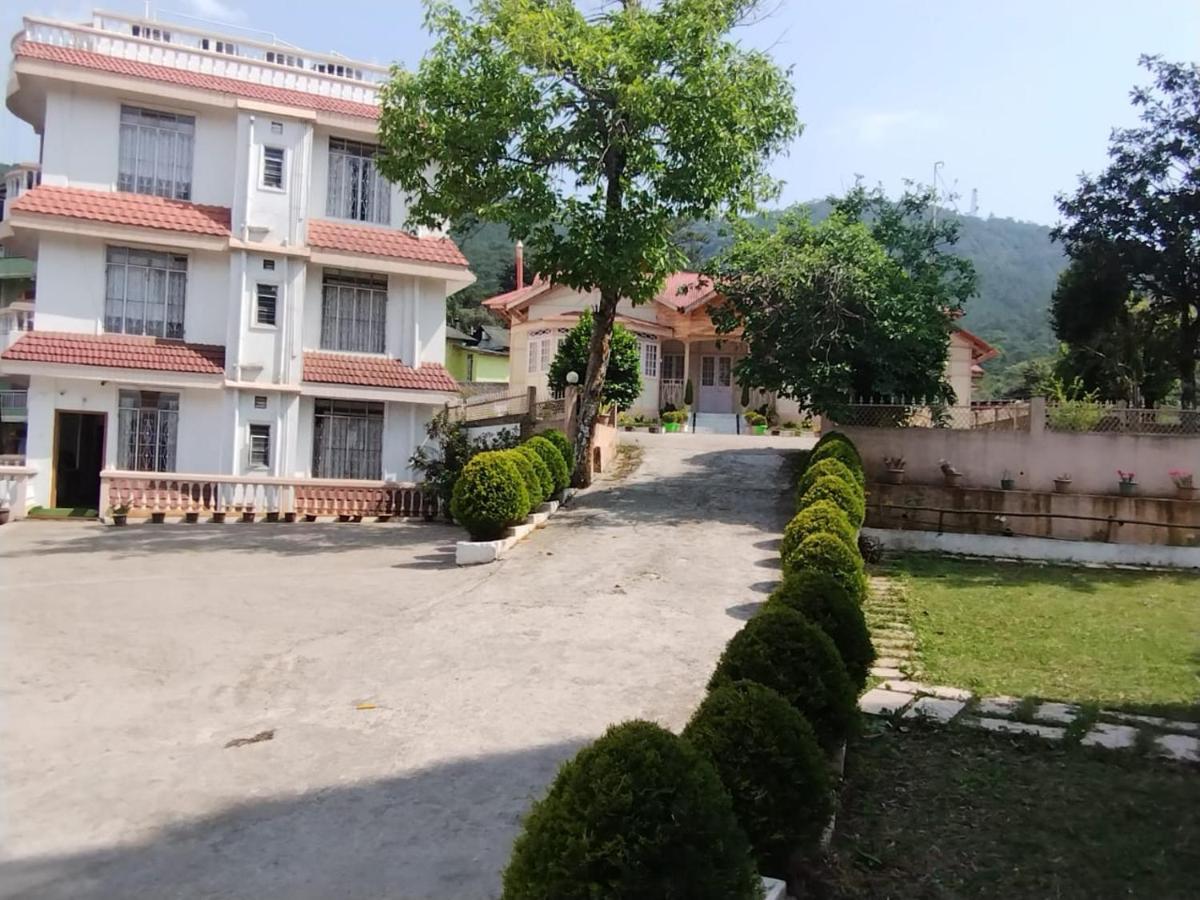 Hotel Castle Residency Shillong Exterior foto