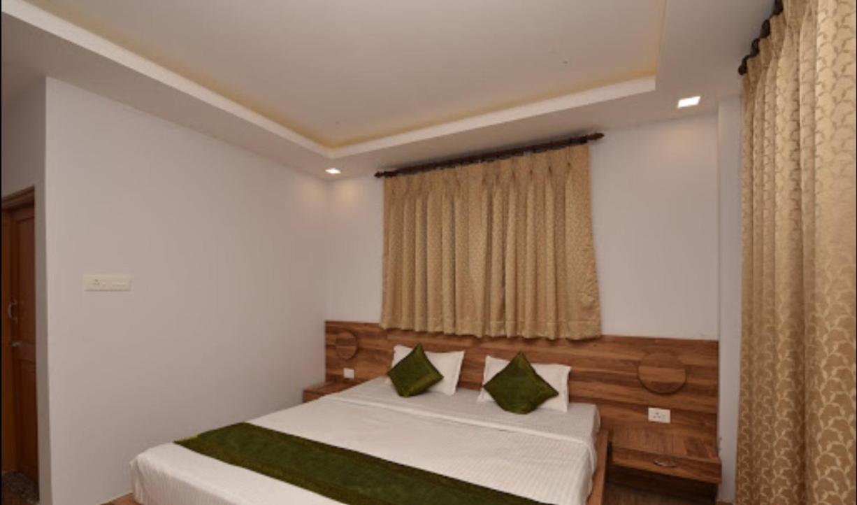 Hotel Castle Residency Shillong Exterior foto